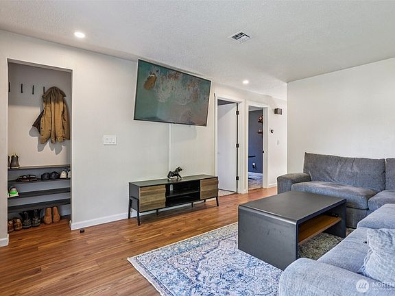 5th image of 4112 N 22nd Street