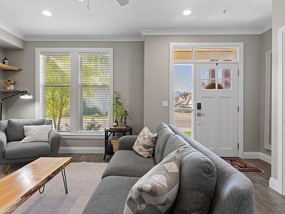 3rd image of 5408 Peach Rd