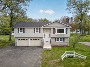 27 Townsend Ave, Salem, NH 03079