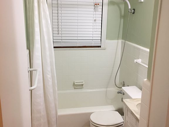 2nd image of 1326 Tampa St