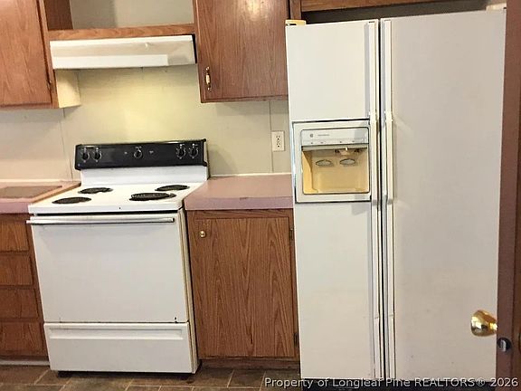 3rd image of 304 Pyrant Rd