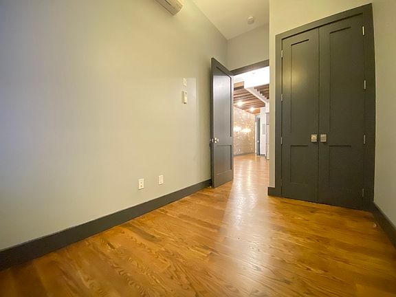 5th image of 269 Meserole St #1R