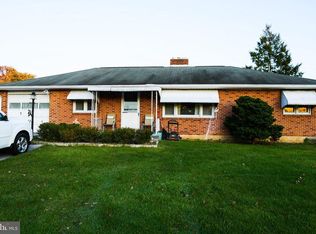 561 Haines Rd, York, PA 17402