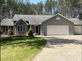 411 Beaumier Ln, Sobieski, WI 54171