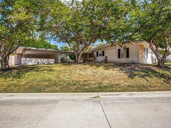 2nd image of 4725 Westcreek Dr