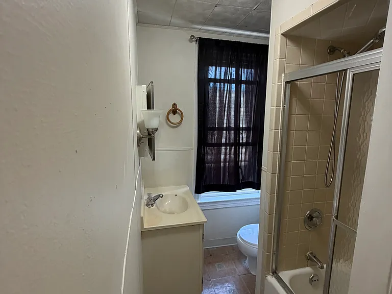306 McClellan Ave #2 — Photo 12