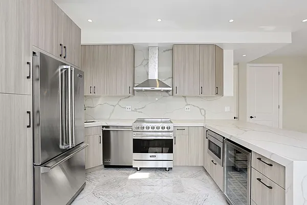 Rented by Compass | media 26