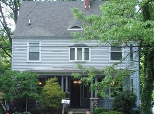 129 Washington Ln, Wyncote, PA 19095