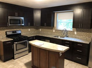 585 Broadway #2, Somerville, MA 02145