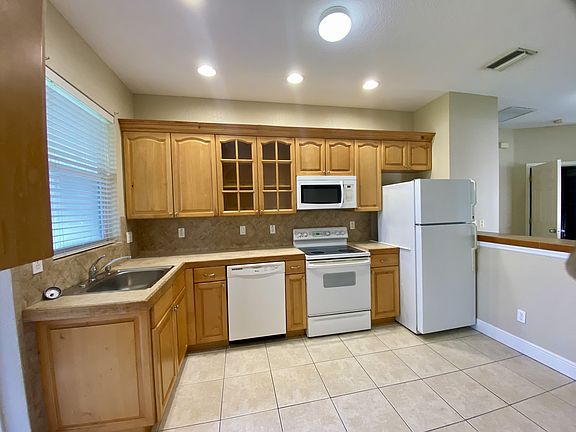 5th image of 9320 Anita Ave #1