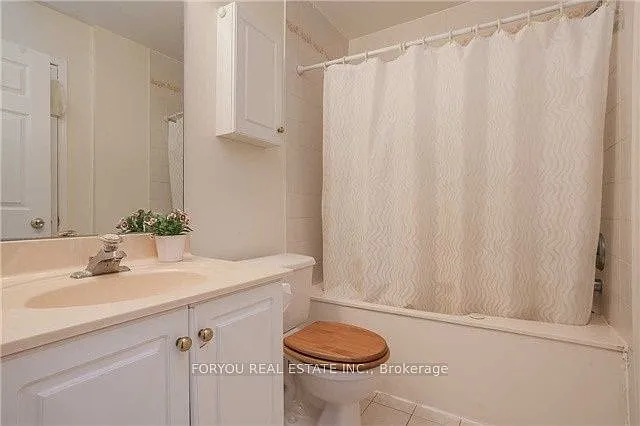 29 Rosebank Dr #903 — Photo 3