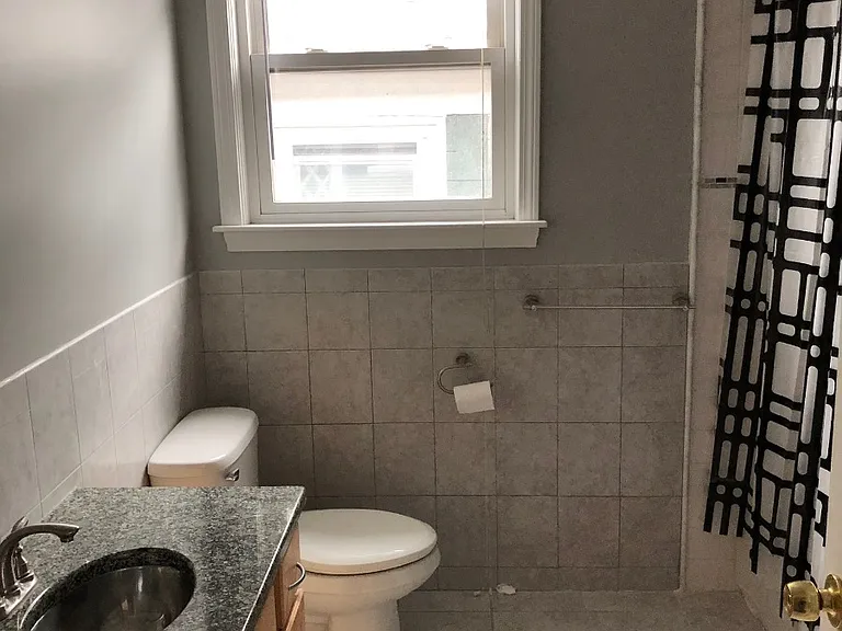 122 Calumet St #2 — Photo 9