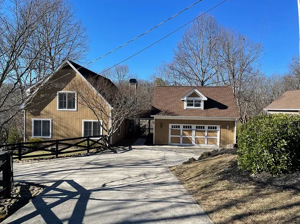 3685 Cameron Cir, Gainesville, GA 30506