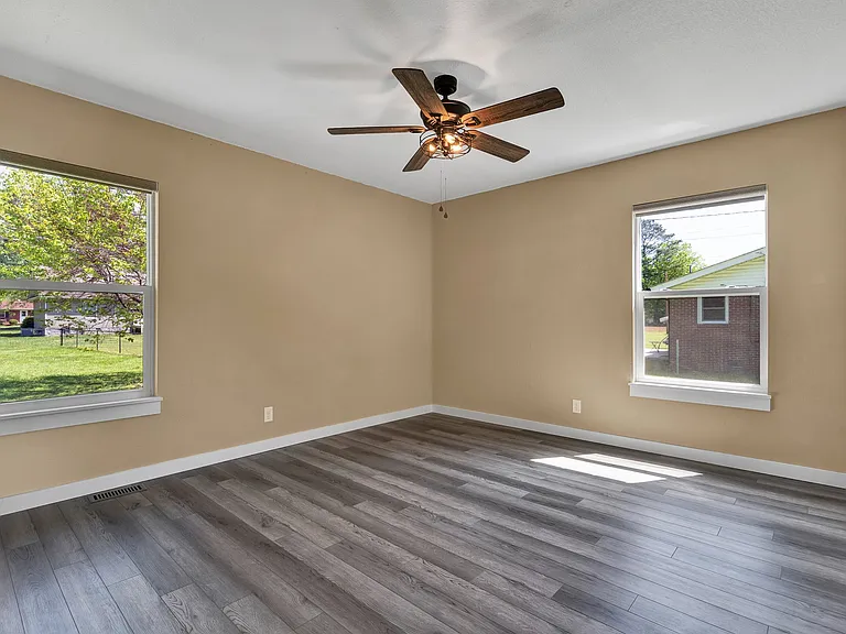 410 Marshall Hall Rd — Photo 34
