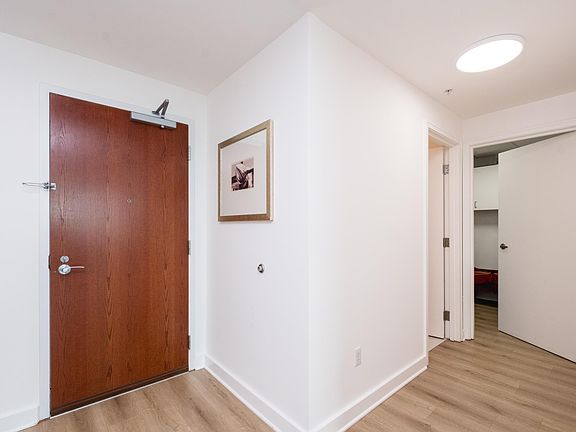 2nd image of 521 President Clinton Ave APT 1202