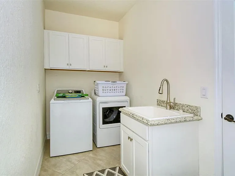 6026 Brandon Run — Photo 43