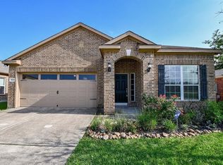 8906 Snapping Turtle Dr, Humble, TX 77338