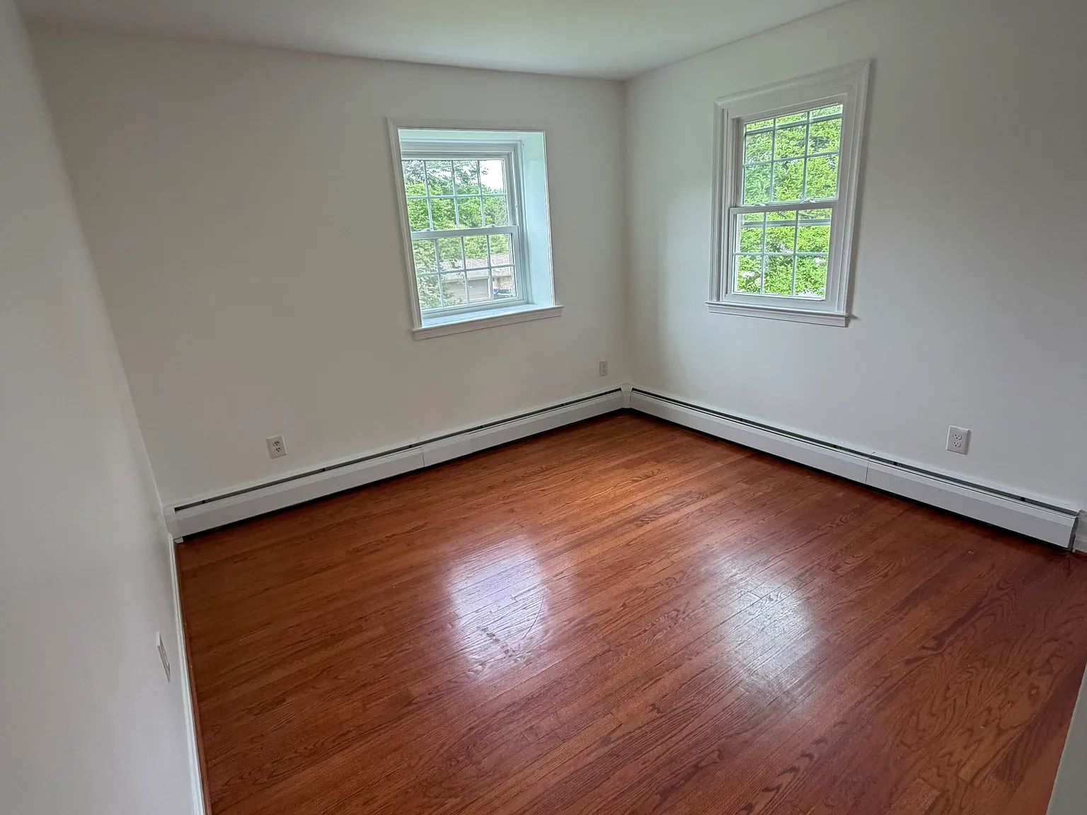 3 bed, 1400 sqft, $3,400 — Photo 3