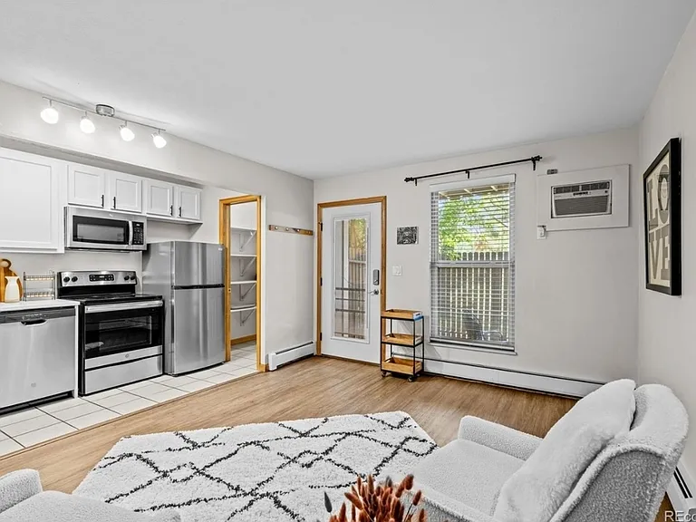 8060 Niwot Rd #67 — Photo 4