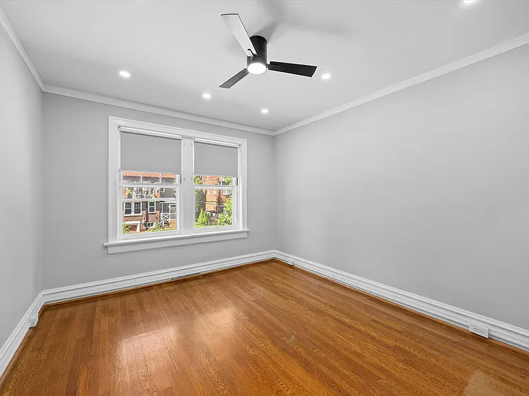 7373 Pershing Ave #1-1W — Photo 13