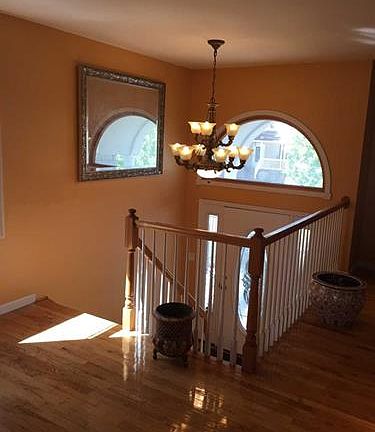 4th image of 33 Morton Pl