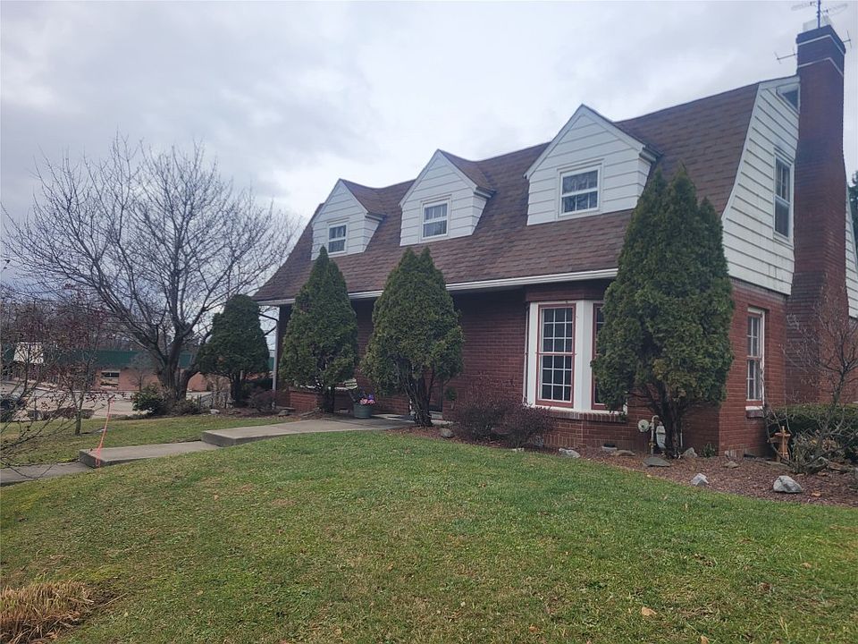 1st image of 321 Conklin Ave