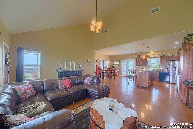 1st image of 516 County Road 583