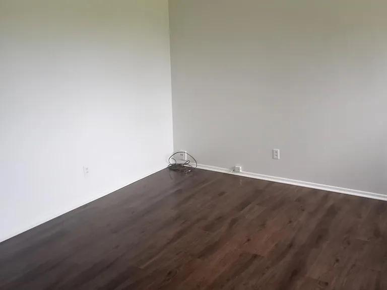 2801 Cecil Ave — Photo 10