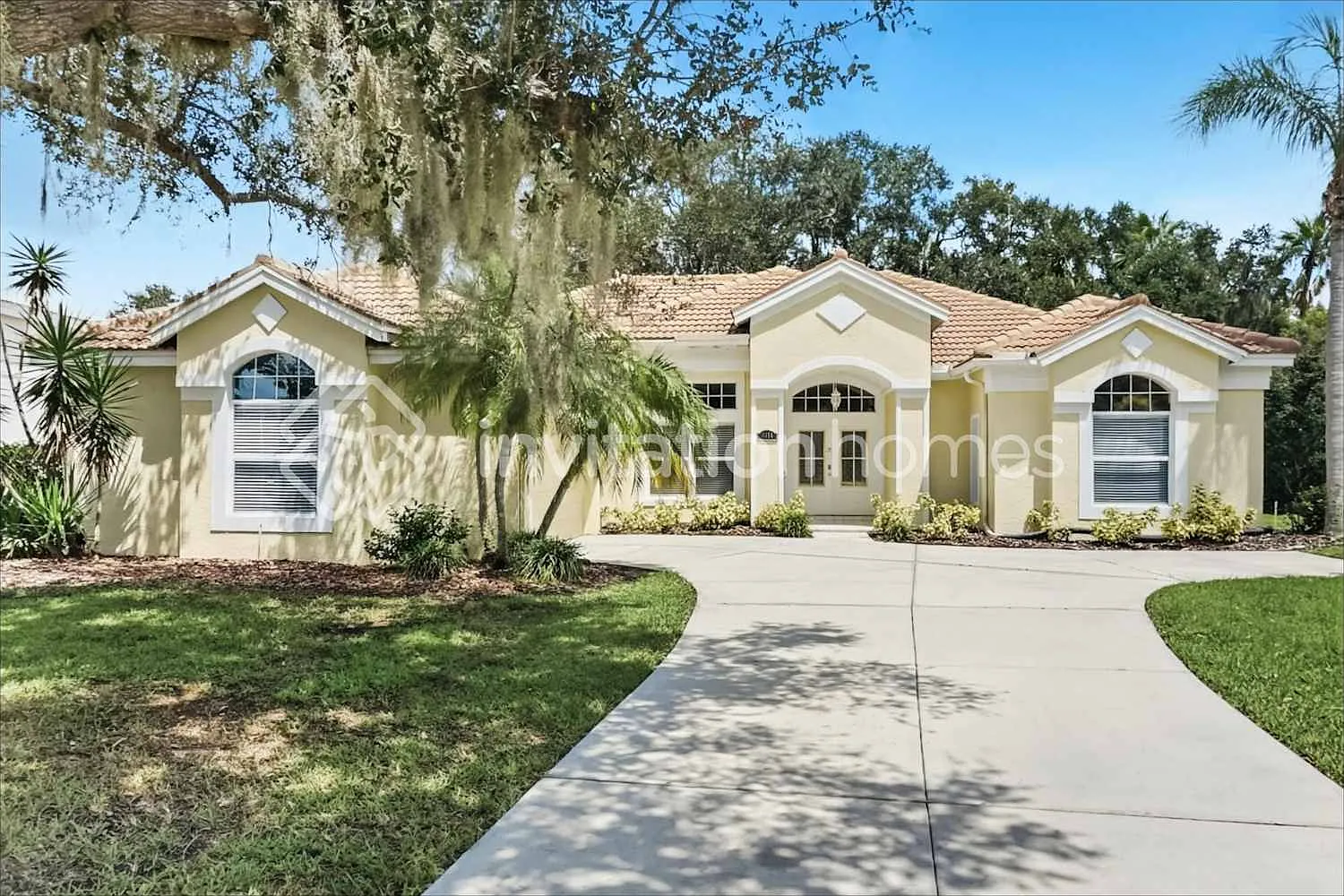 6614 Oakbrooke Cir Bradenton, FL 34202 — Photo 1