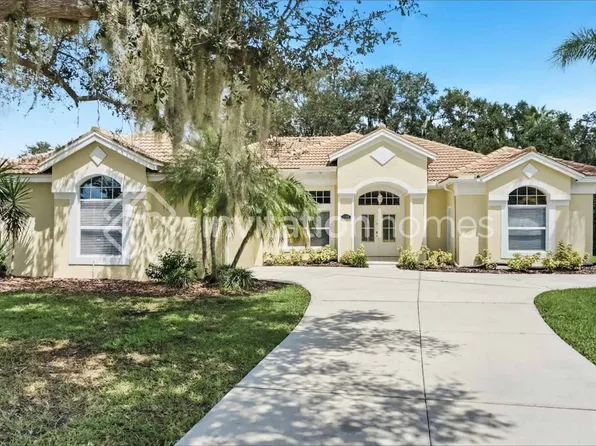 6614 Oakbrooke Cir, Bradenton, FL 34202