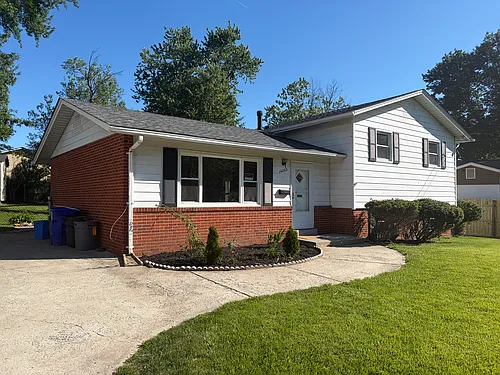 14203 Chelmsford Rd Photo 1