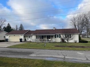 112 S Burr St, Redkey, IN 47373