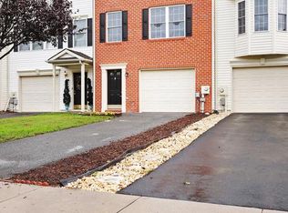122 Teague Ln, Martinsburg, WV 25404