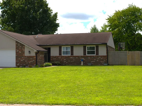 1759 Michele Ln, Greenwood, IN 46142