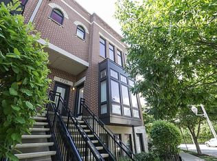 1729 W George St, Chicago, IL 60657