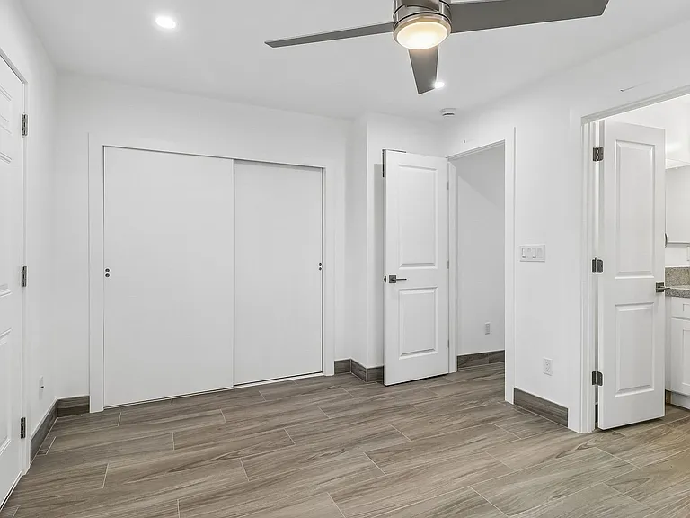 Renovated Oceanside Apartment Homes-MOVE IN PROMOTION! — Photo 25