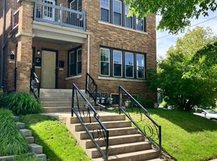 1647 N Astor St #47, Milwaukee, WI 53202