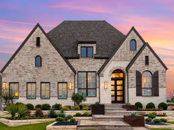 310 Cleveland Way, New Braunfels, TX 78130