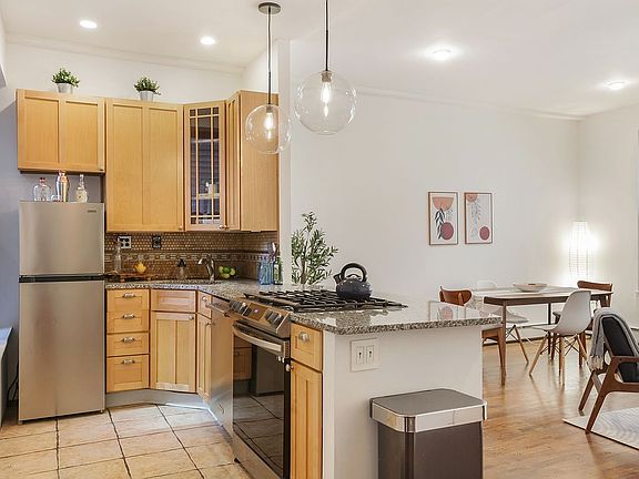 2nd image of 153 Clinton Ave APT 1A