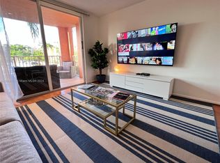 19501 E Country Club Dr #9301, Aventura, FL 33180