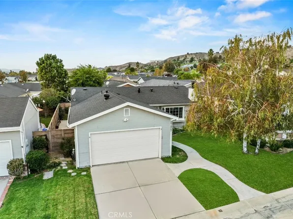27807 Sunrise Ln, Santa Clarita, CA 91351