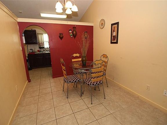 5th image of 4054 Anthony Ln
