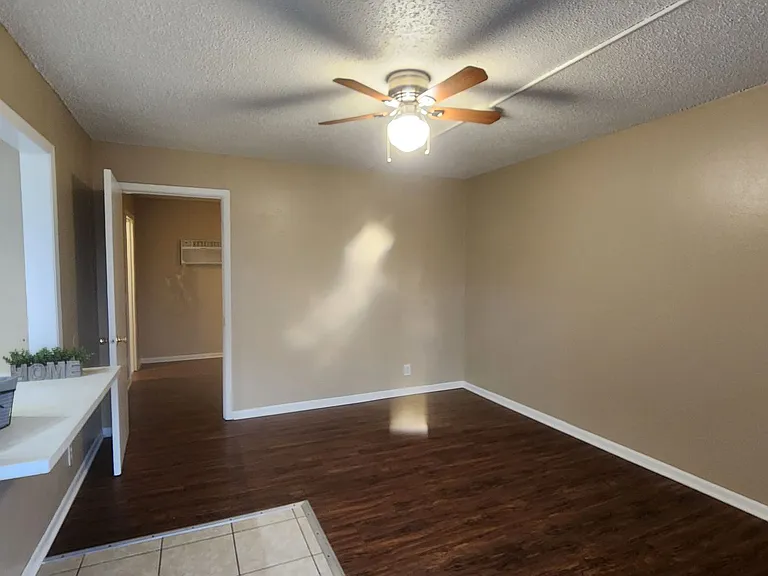 Patriot Apartments — Photo 10
