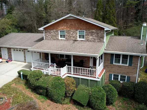 562 Cupelo Dr NW, Powder Springs, GA 30064