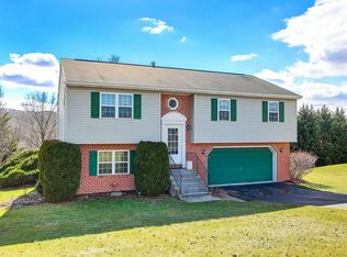 443 Appaloosa Way, Red Lion, PA 17356