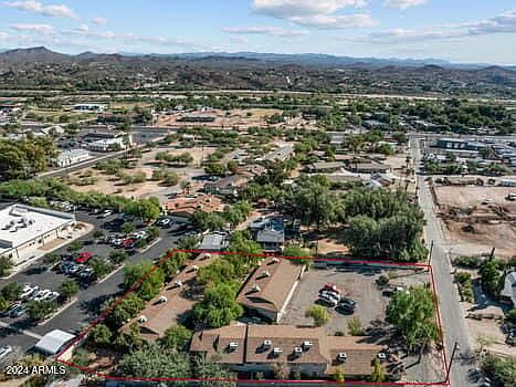 5th image of 520 S PALM Drive