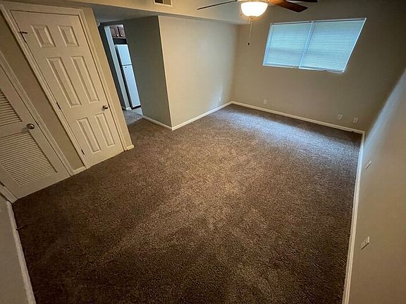 2nd image of 3544 Brockton Ln APT 2