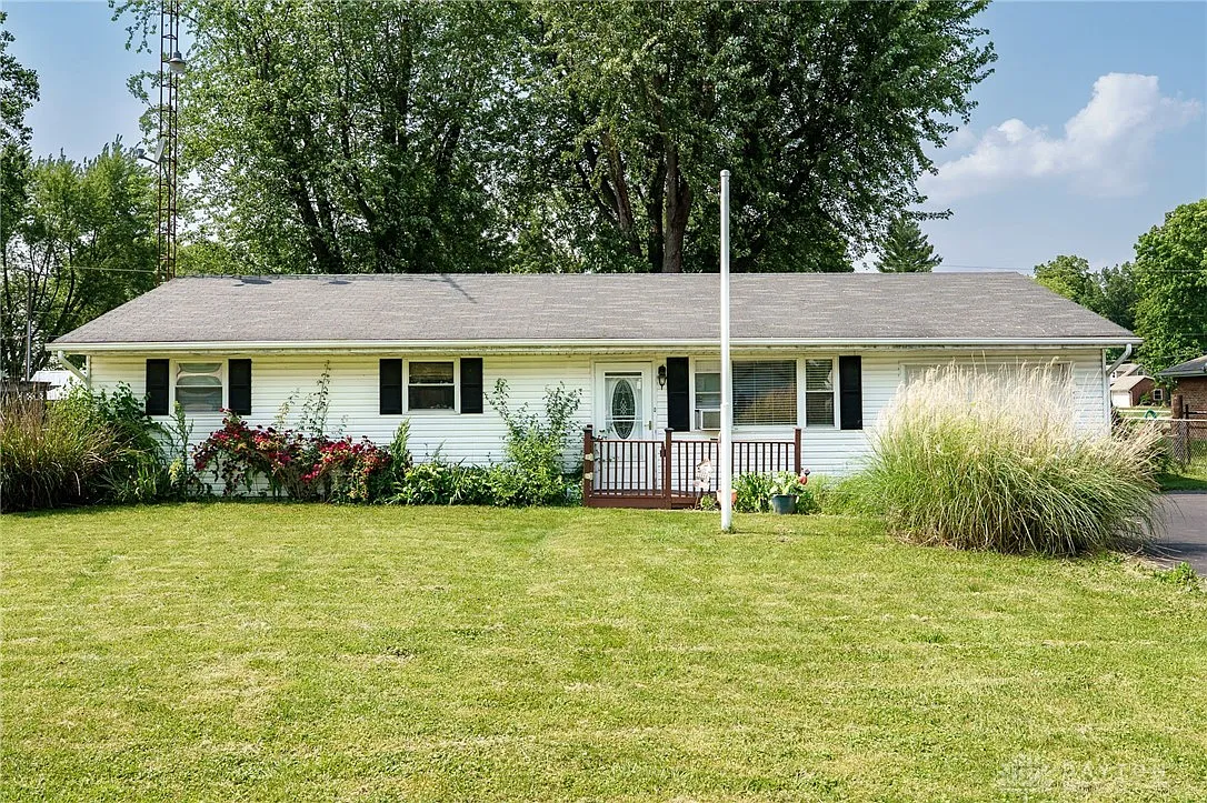 3726 Shawnee Trl photo 1
