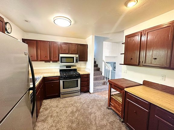 5th image of 2276 Windwood Ct