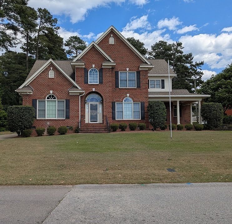 1st image of 3647 Lakeshore Dr